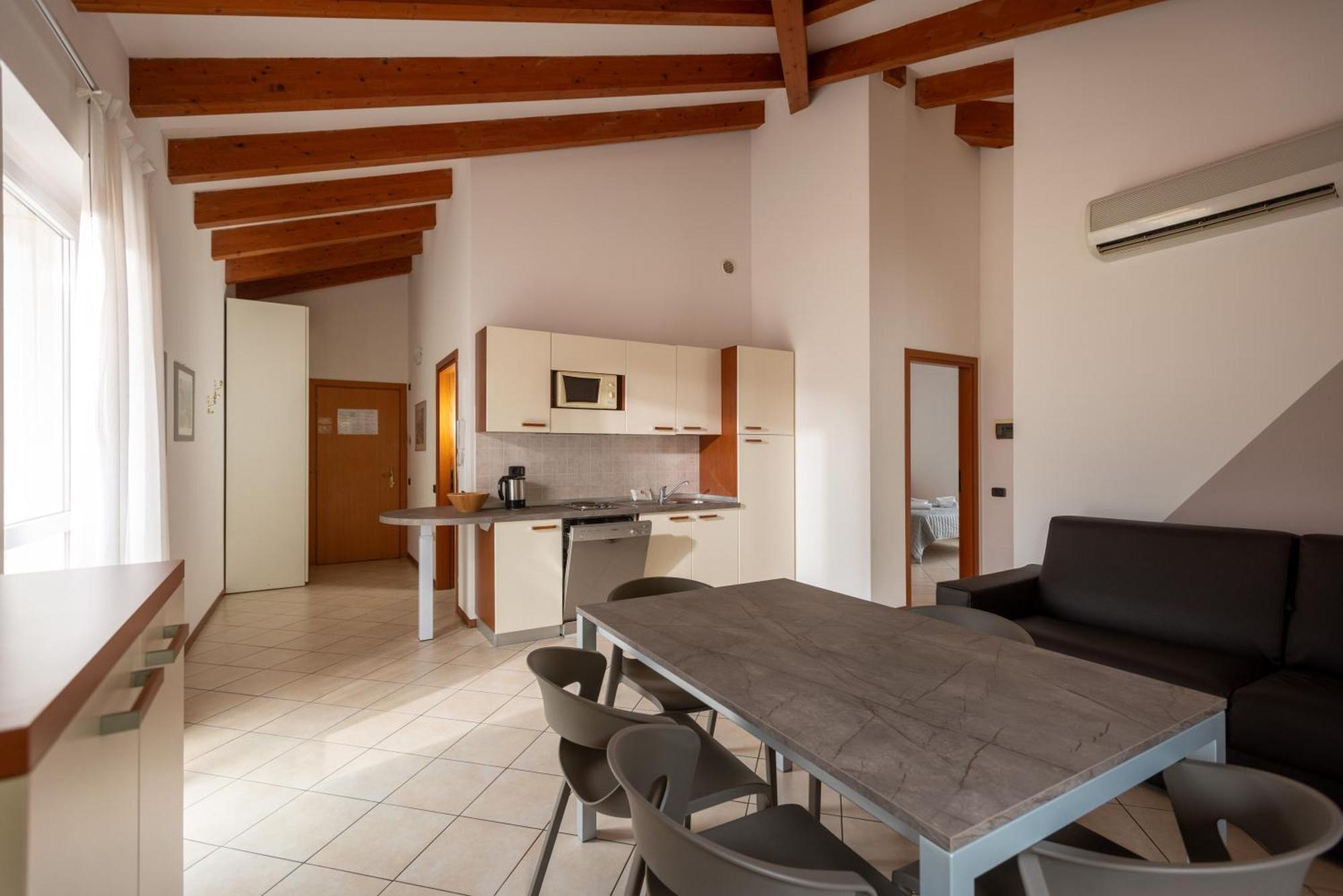 Residence Filanda Riva del Garda Exterior foto